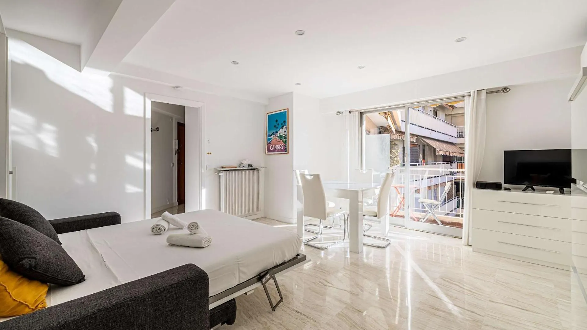 Le Louis Blanc Avec Balcon En Plein Centre-Ville location